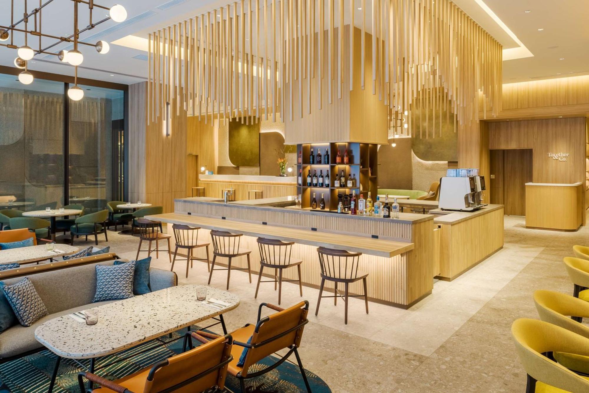 Hilton Garden Inn Kyoto Shijo Karasuma Екстериор снимка